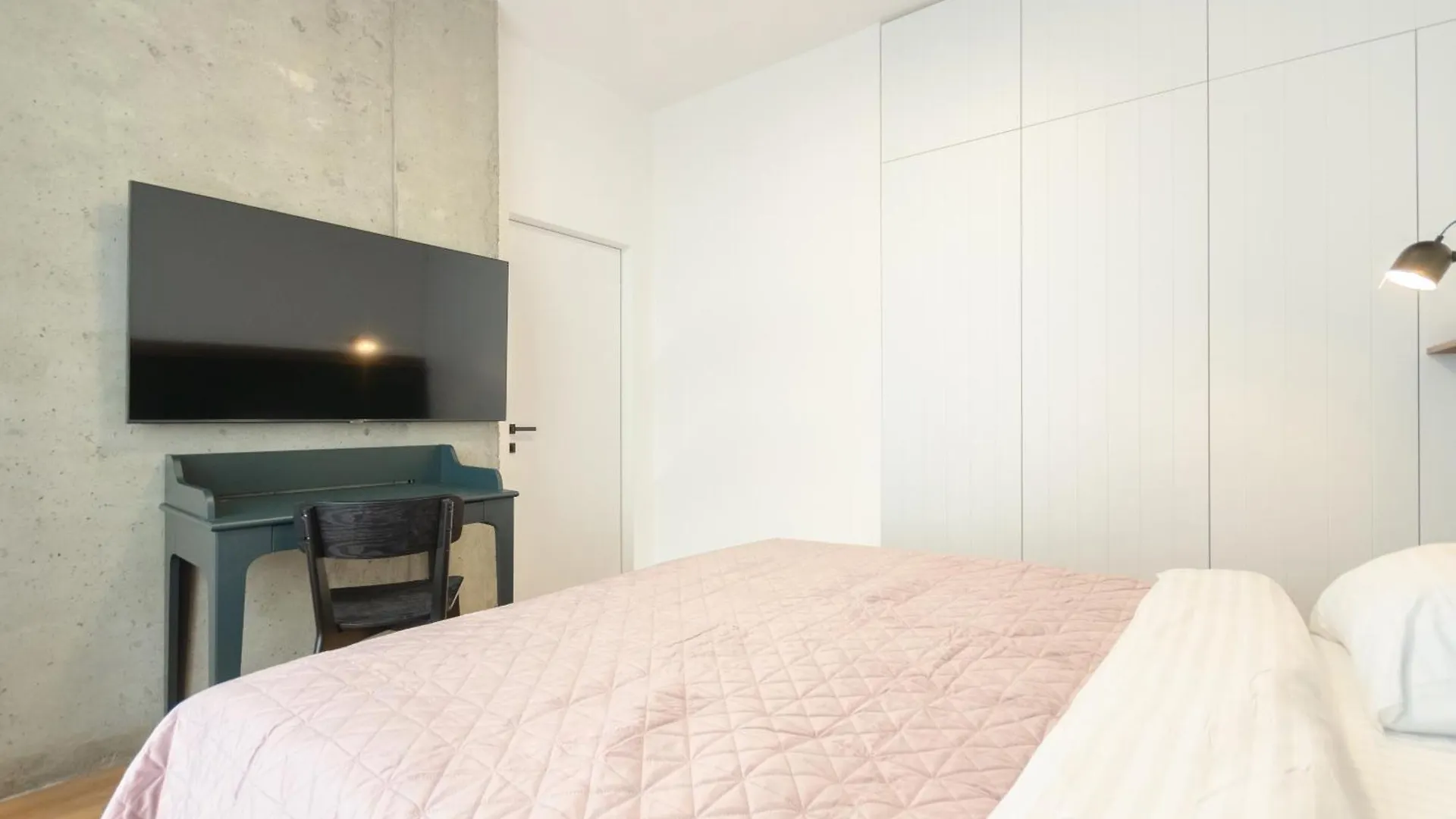 Petrovdom Apartments 10-230 In Rc Yaroslaviv Grad, Bulvarno Kudriavska 17 كييف أوكرانيا